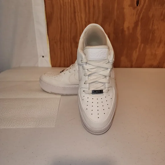 Nike Air Force 1 Women's White Sneakers - Picture 1 of 15